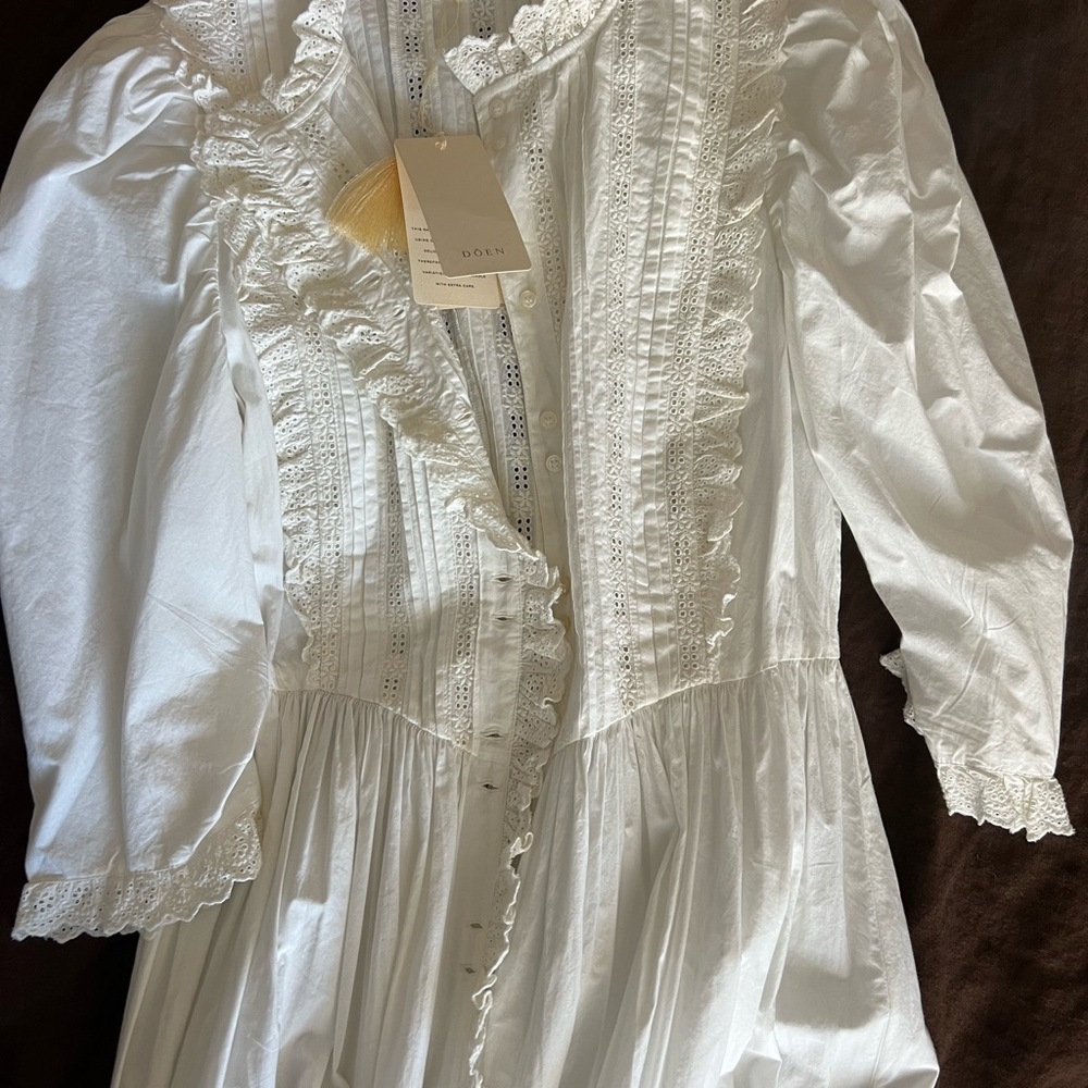 Dôen Darby dress NWT XS.